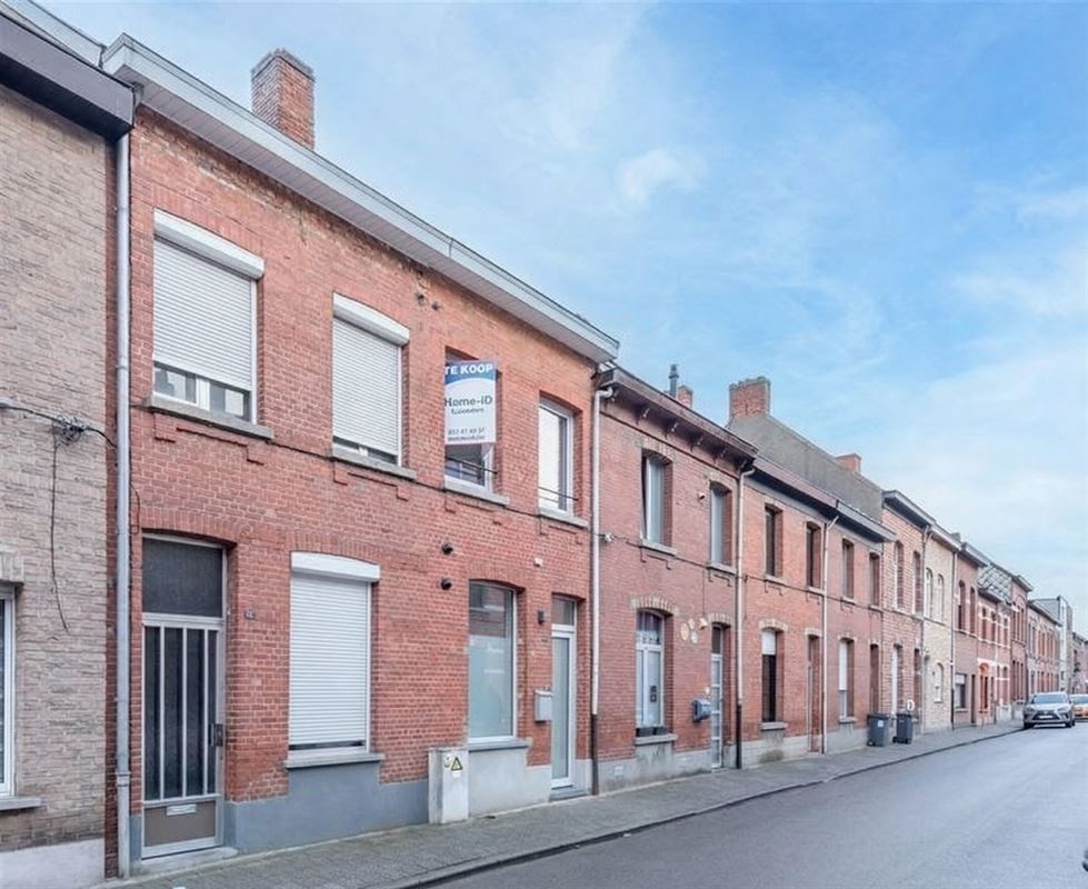 uniek gerenoveerde stadswoning met 4 slks en tuin