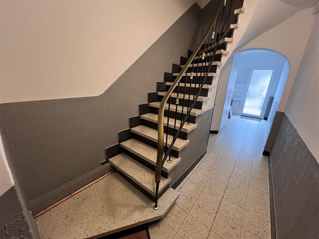 Opbrengsteigendom met 4 appartementen en tuin