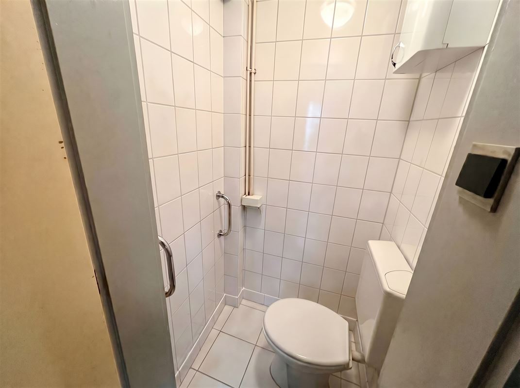Hoekwoning nabij het centrum