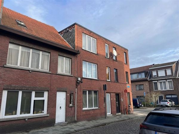 Opbrengsteigendom – appartementsgebouw met 3 wooneenheden