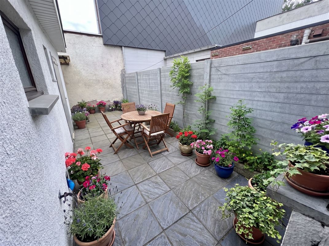 Huis met 3 slaapkamers en koer