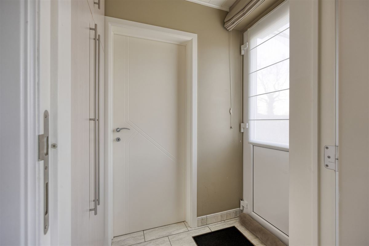 Exclusieve villa, extra garage en zonnige tuin op 1.100 m²