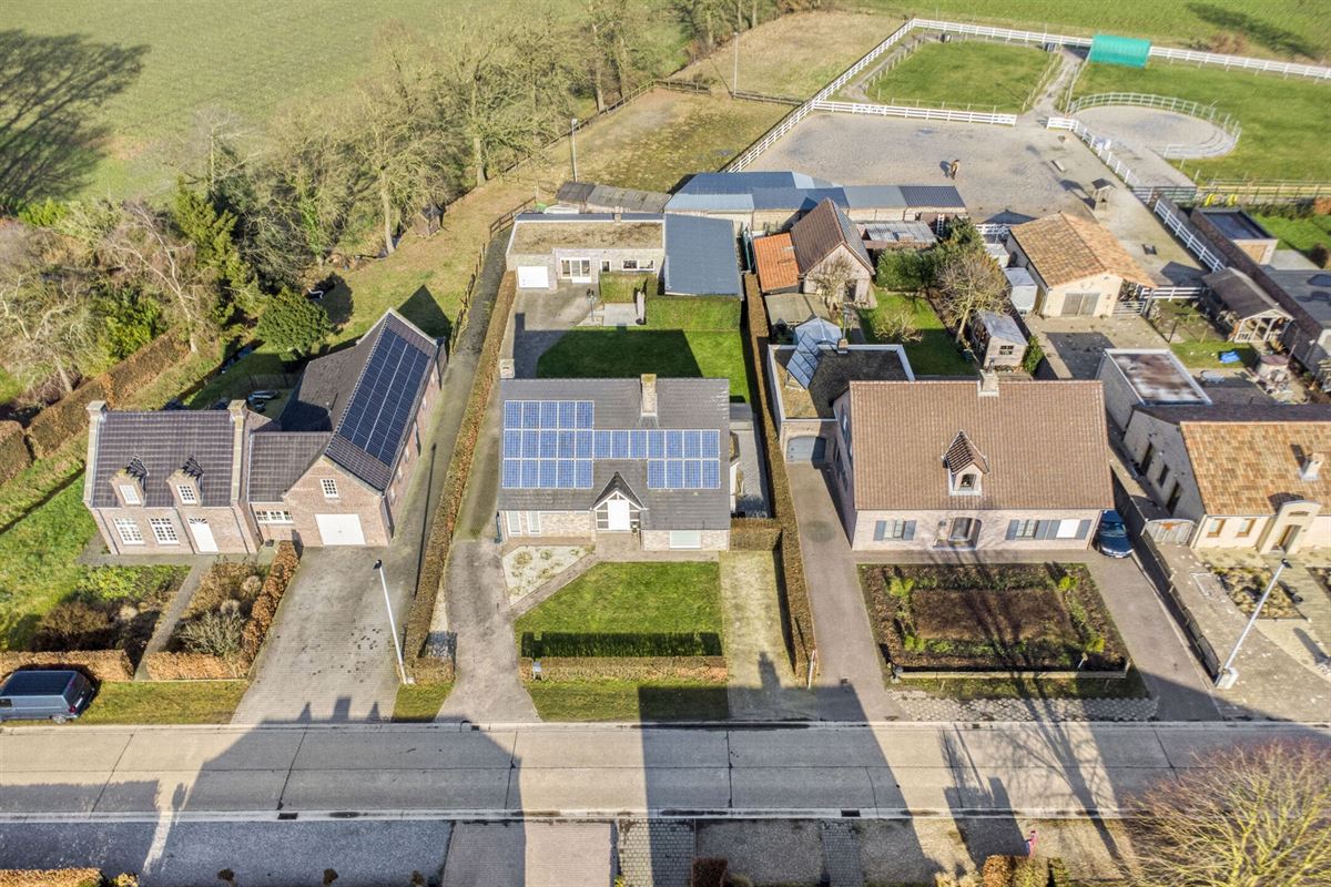 Exclusieve villa, extra garage en zonnige tuin op 1.100 m²