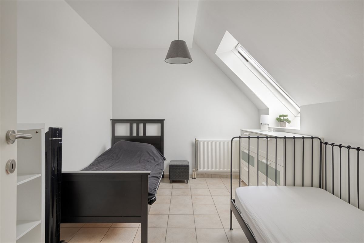 Gezinswoning met garage en mogelijkheid tot 4 slaapkamers