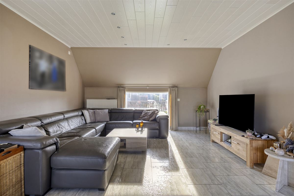 Exclusieve villa, extra garage en zonnige tuin op 1.100 m²