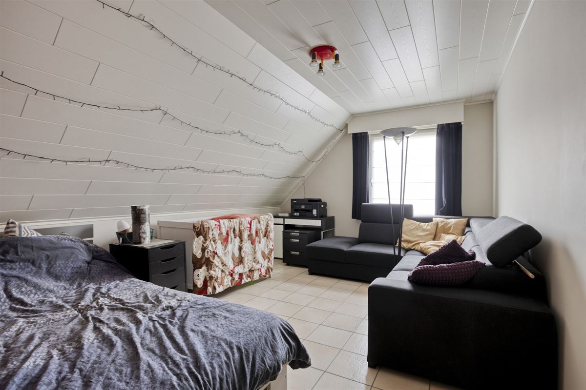 Exclusieve villa, extra garage en zonnige tuin op 1.100 m²