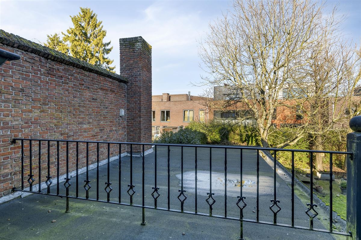 Koppelvilla architect "BOLS" op 553 m² met centrale ligging