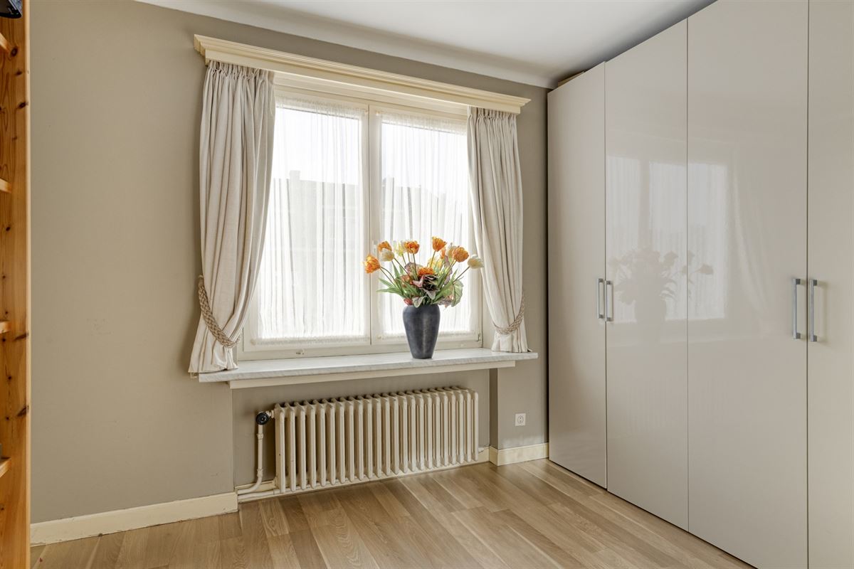 Koppelvilla architect "BOLS" op 553 m² met centrale ligging