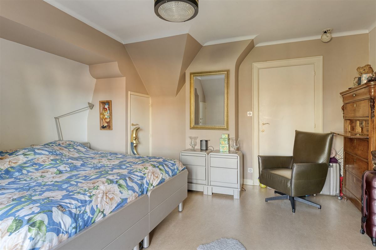 Koppelvilla architect "BOLS" op 553 m² met centrale ligging