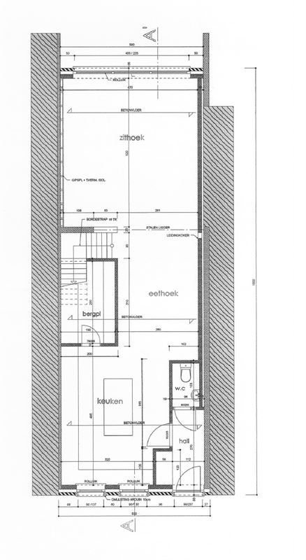 Kwaliteitsvol instapklaar huis met 3 slpks, 2 badks en tuin