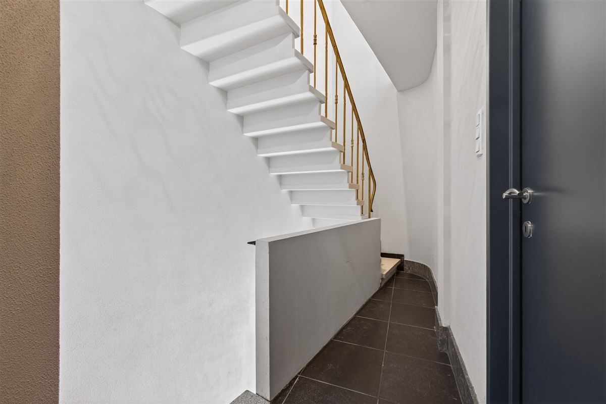 Triplexappartement (160 m²) met privé-ingang