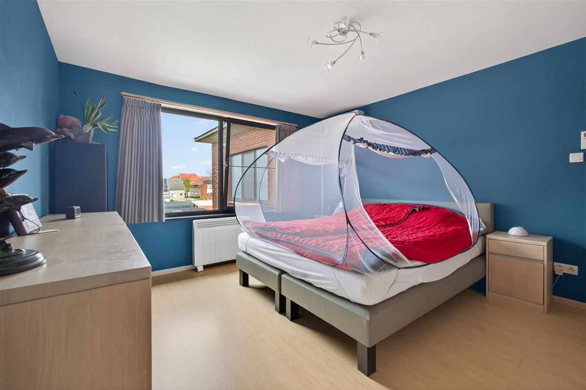 Triplexappartement (160 m²) met privé-ingang