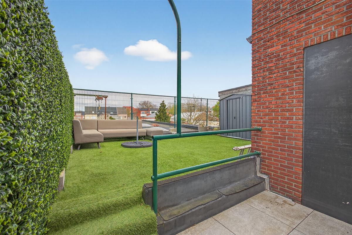 Triplexappartement (160 m²) met privé-ingang