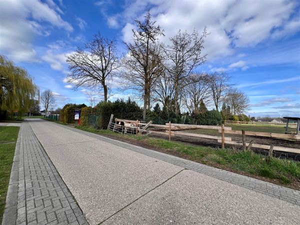 Vakantieverblijf op agrarisch en bebost perceel van 1183 m²