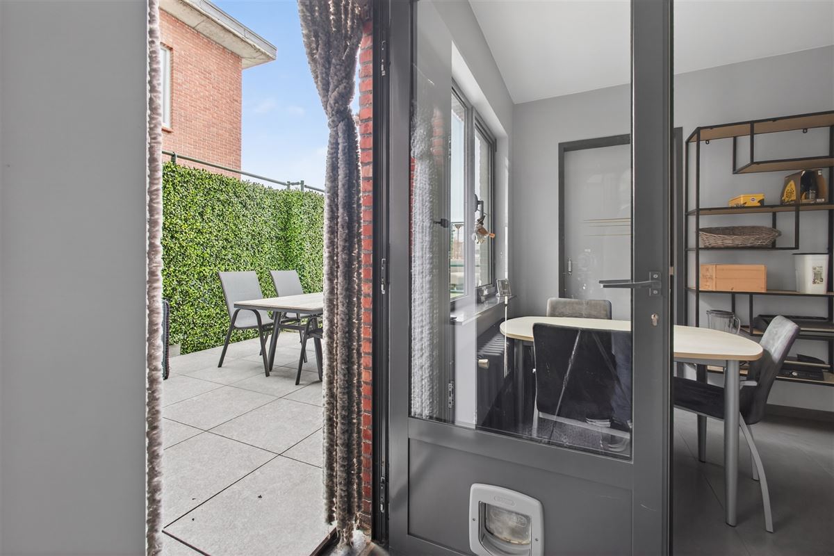 Triplexappartement (160 m²) met privé-ingang