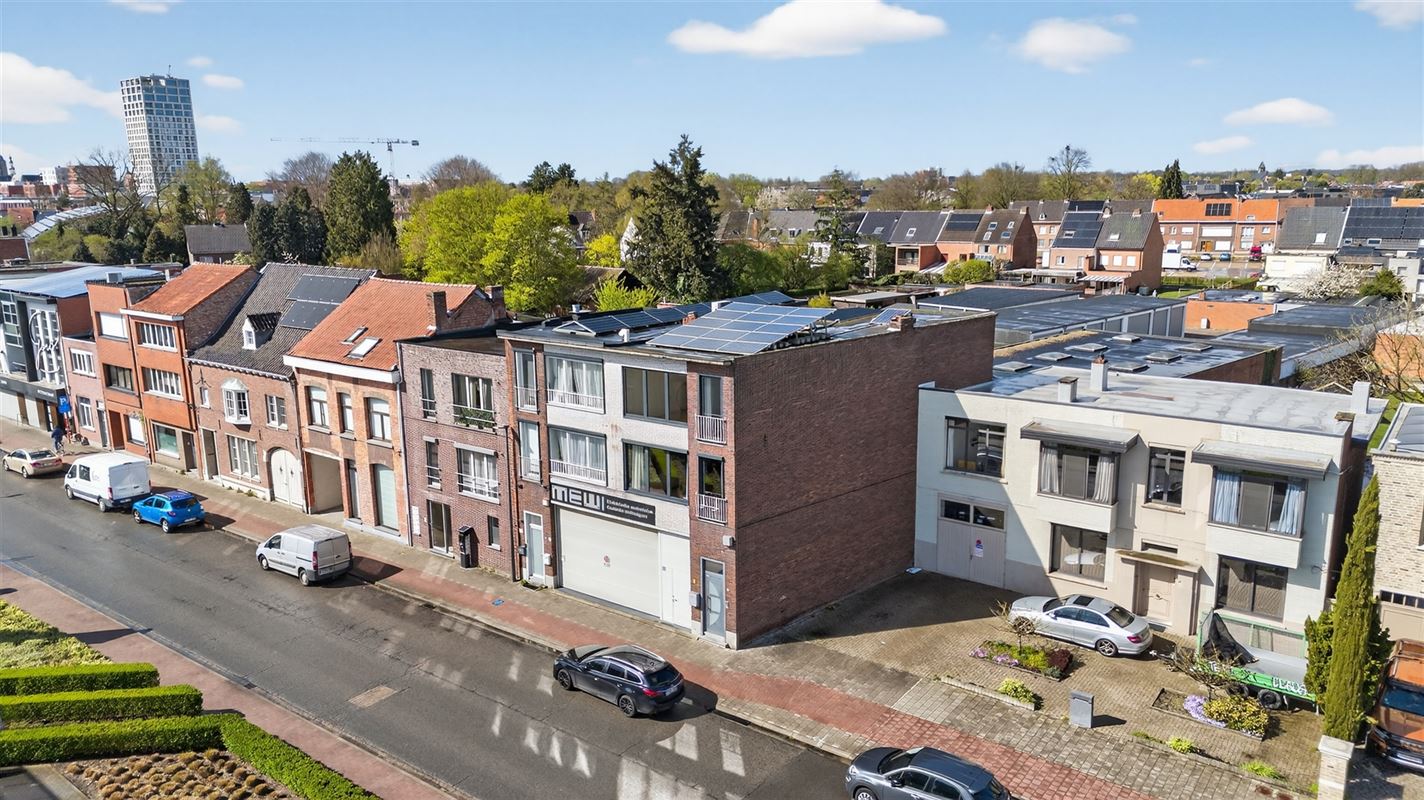 Triplexappartement (160 m²) met privé-ingang