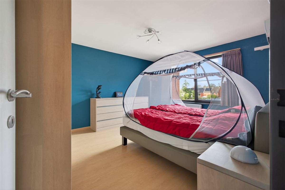 Triplexappartement (160 m²) met privé-ingang