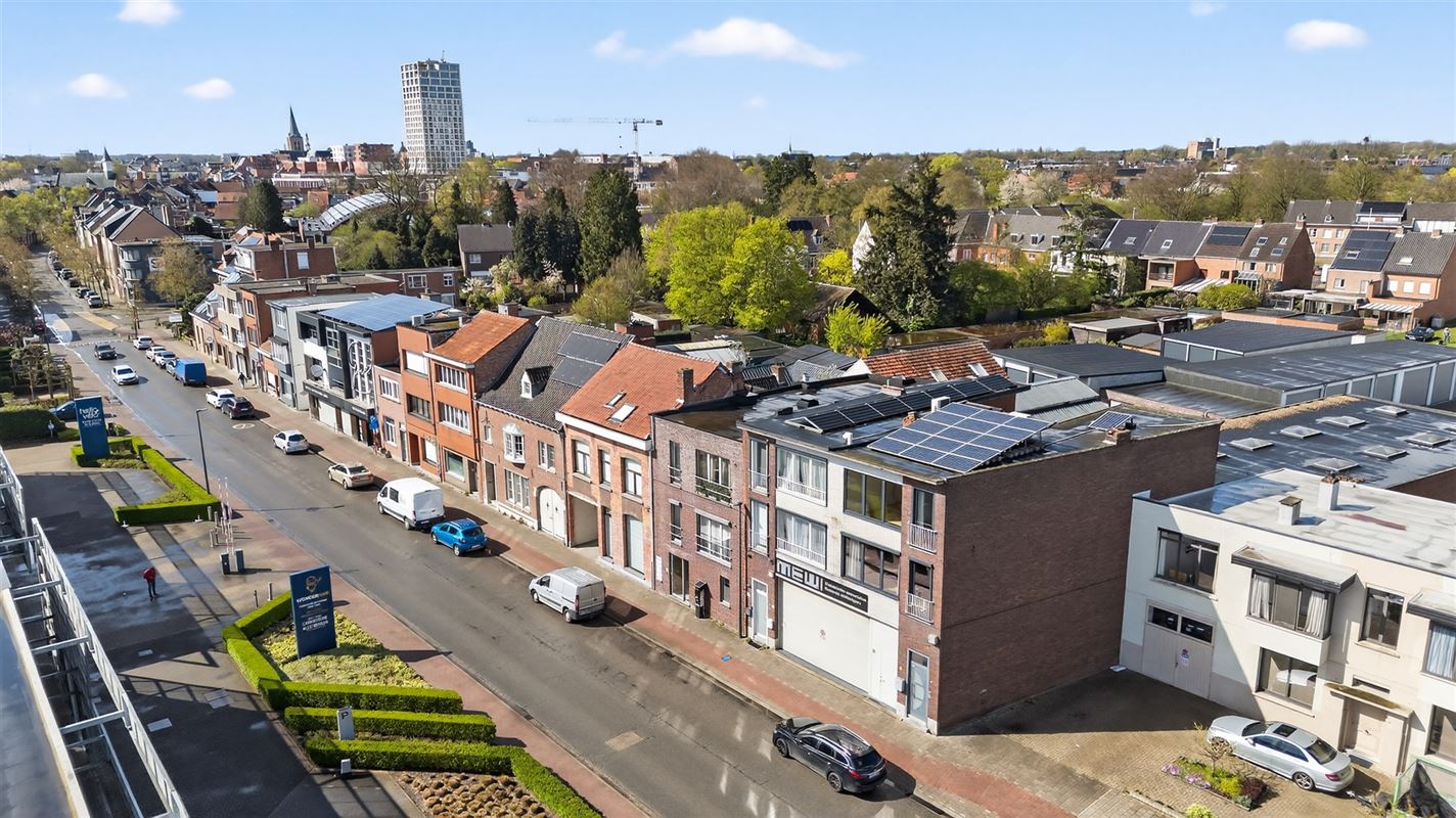 Triplexappartement (160 m²) met privé-ingang