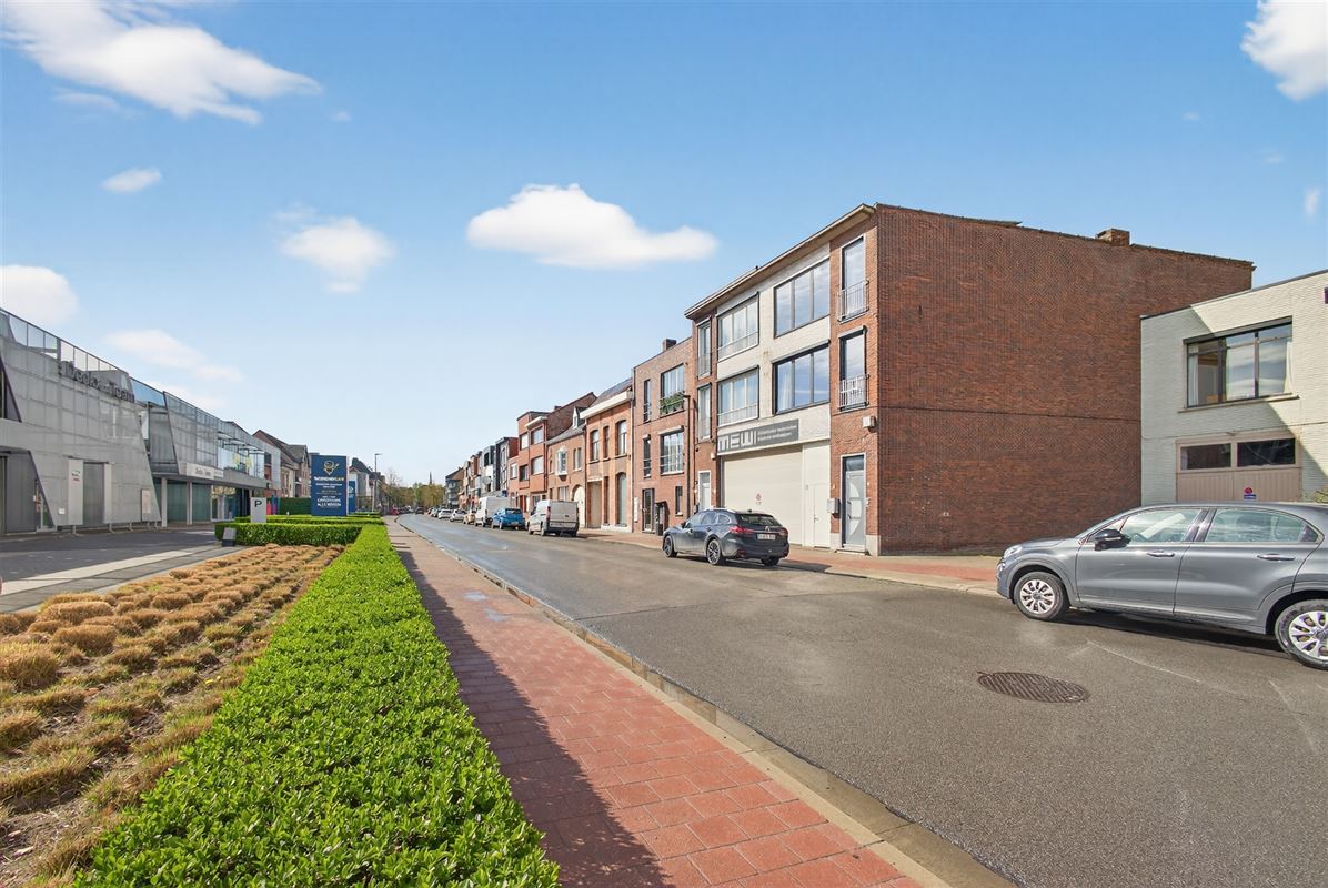Triplexappartement (160 m²) met privé-ingang