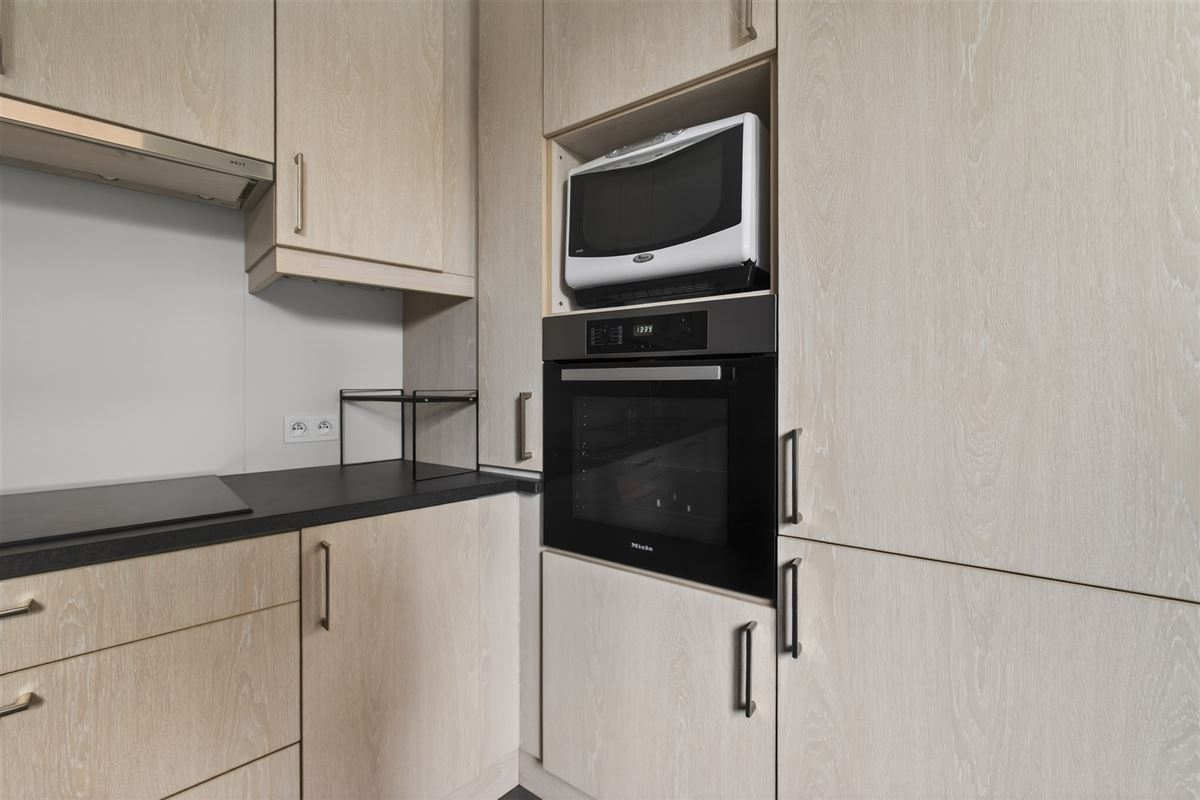 Triplexappartement (160 m²) met privé-ingang