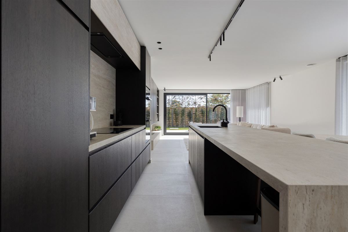 Gelijkvloers wonen met villa-allure en volledige privacy