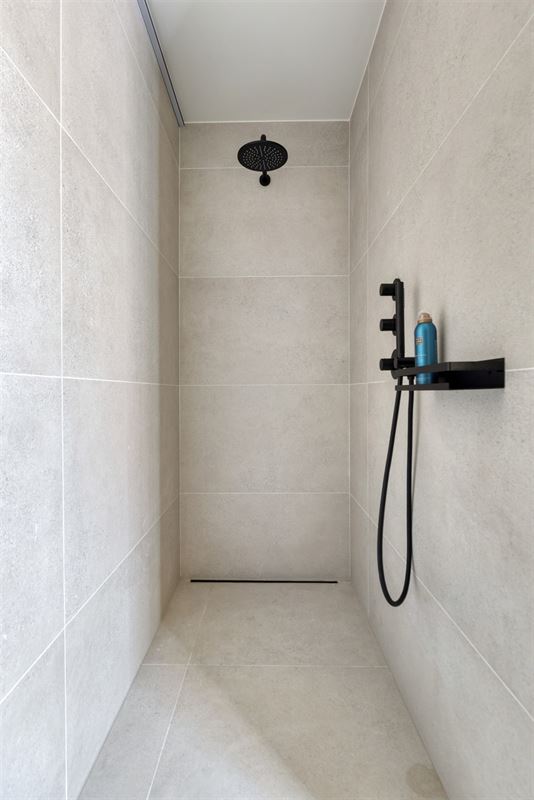 Gelijkvloers wonen met villa-allure en volledige privacy