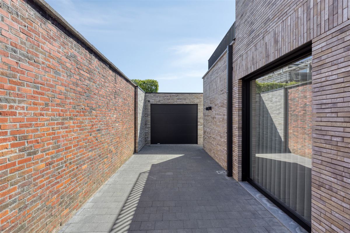 Gelijkvloers wonen met villa-allure en volledige privacy