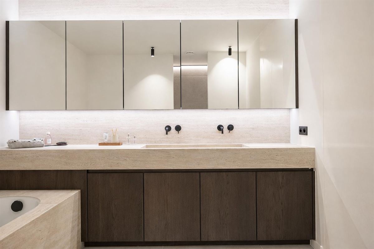 Gelijkvloers wonen met villa-allure en volledige privacy