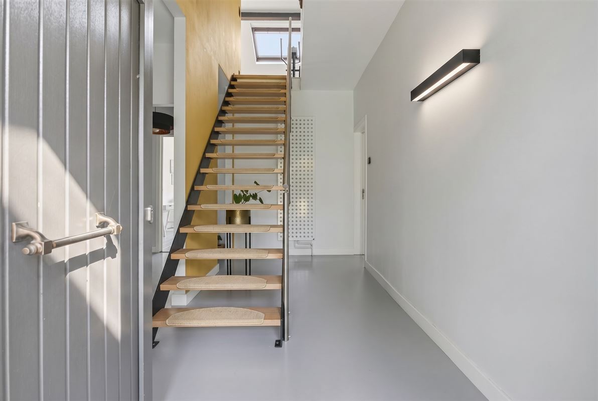 Ruime villa met zuidgerichte tuin en maximale privacy