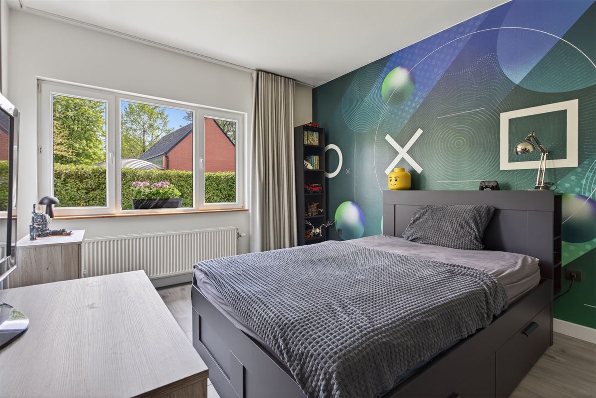 Ruime villa met zuidgerichte tuin en maximale privacy