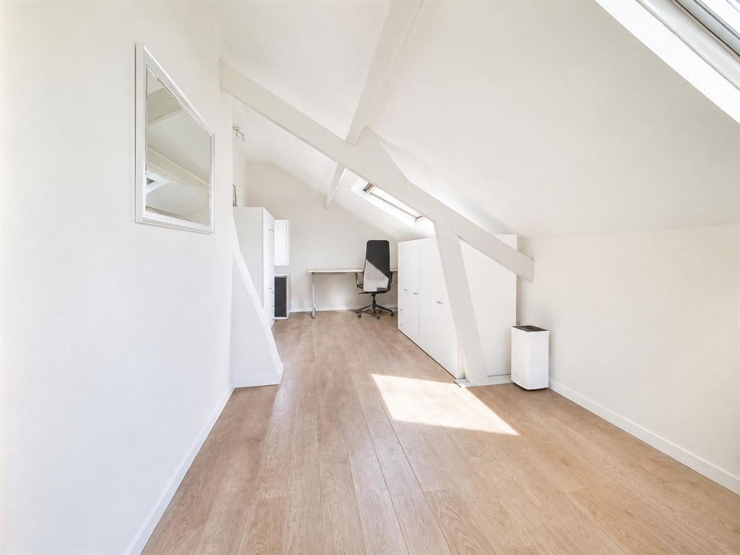 Ruime villa met zuidgerichte tuin en maximale privacy