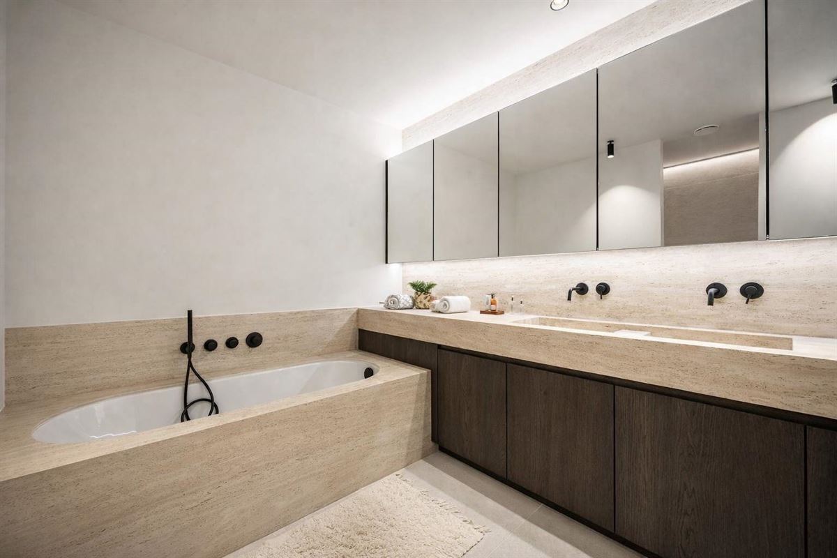 Gelijkvloers wonen met villa-allure en volledige privacy