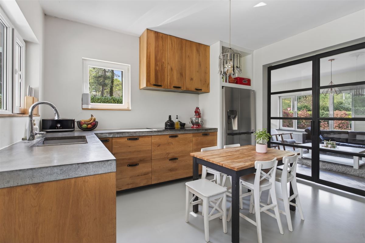 Ruime villa met zuidgerichte tuin en maximale privacy