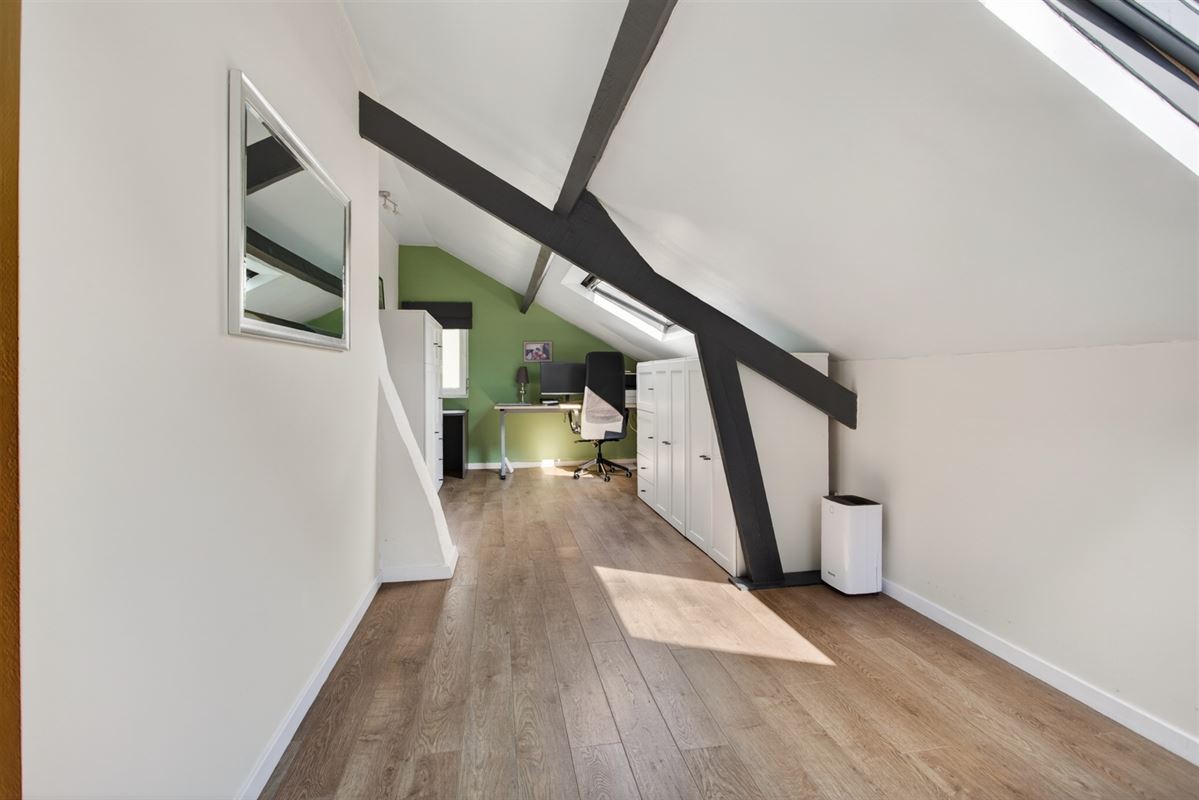 Ruime villa met zuidgerichte tuin en maximale privacy