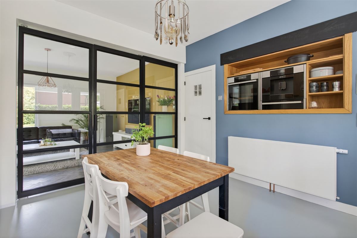 Ruime villa met zuidgerichte tuin en maximale privacy