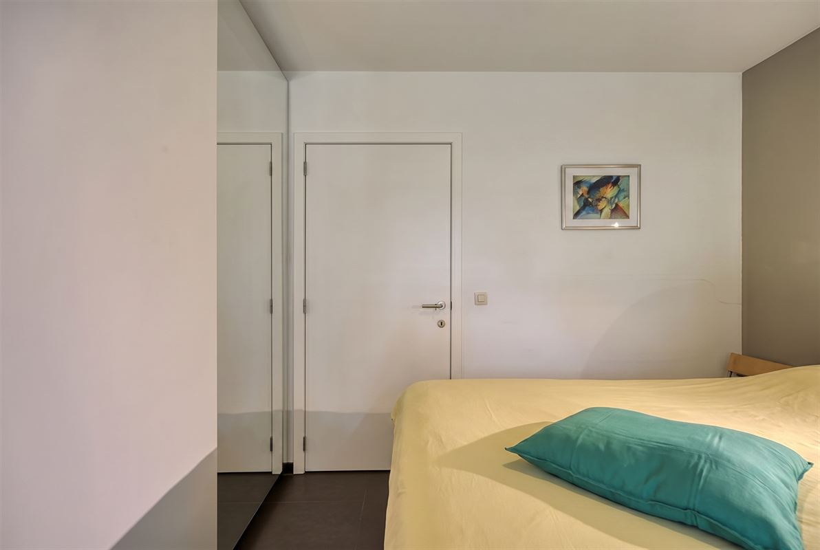 Hoogwaardig afgewerkt gelijkvloers appartement met terras