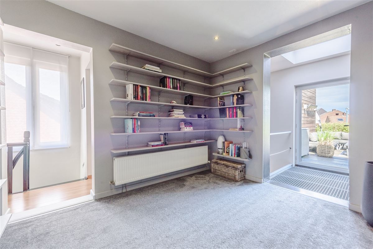 Vrijstaande woning met ruimte voor vrij beroep in Kasterlee op 385 m²