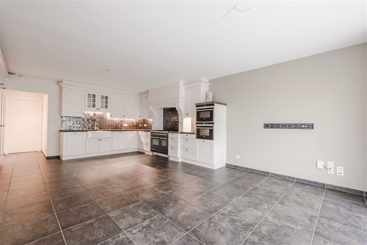EXCLUSIEF WONEN IN HET GROEN OP 1.806 M² MET EPC A+++