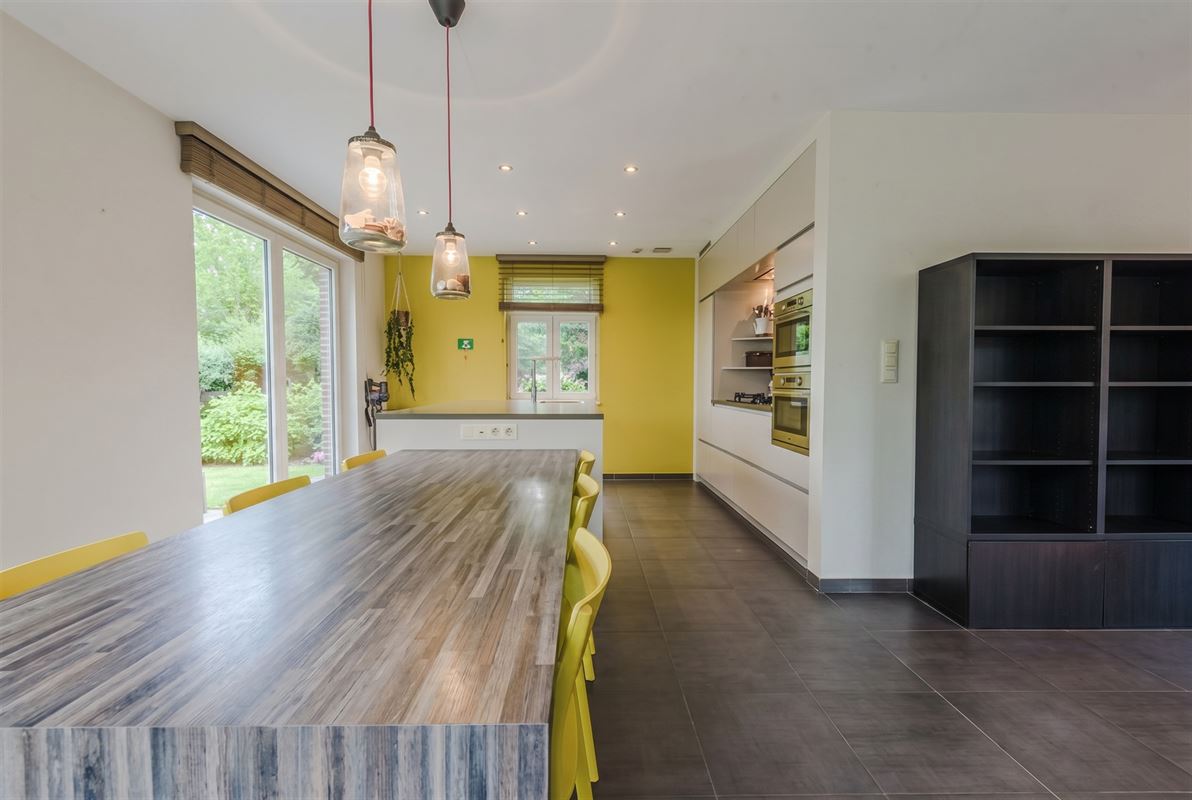 EXCLUSIEF WONEN IN HET GROEN OP 1.806 M² MET EPC A+++