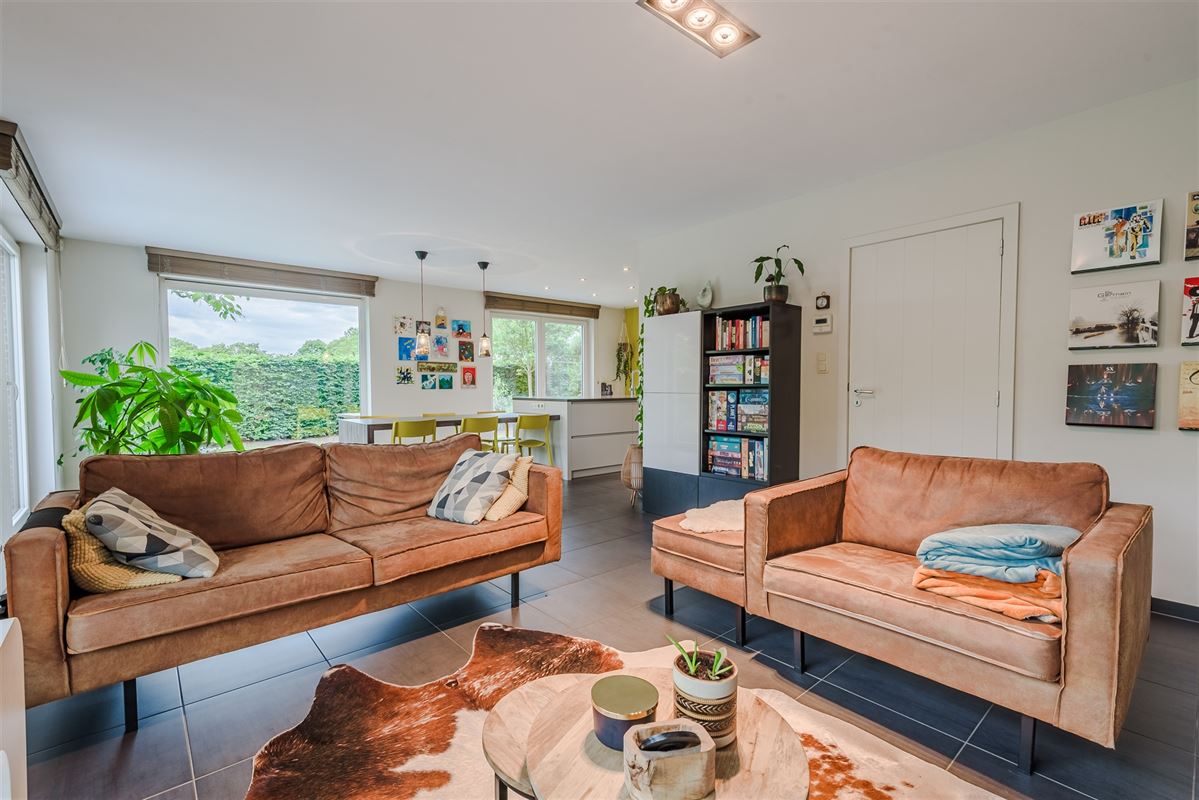 EXCLUSIEF WONEN IN HET GROEN OP 1.806 M² MET EPC A+++