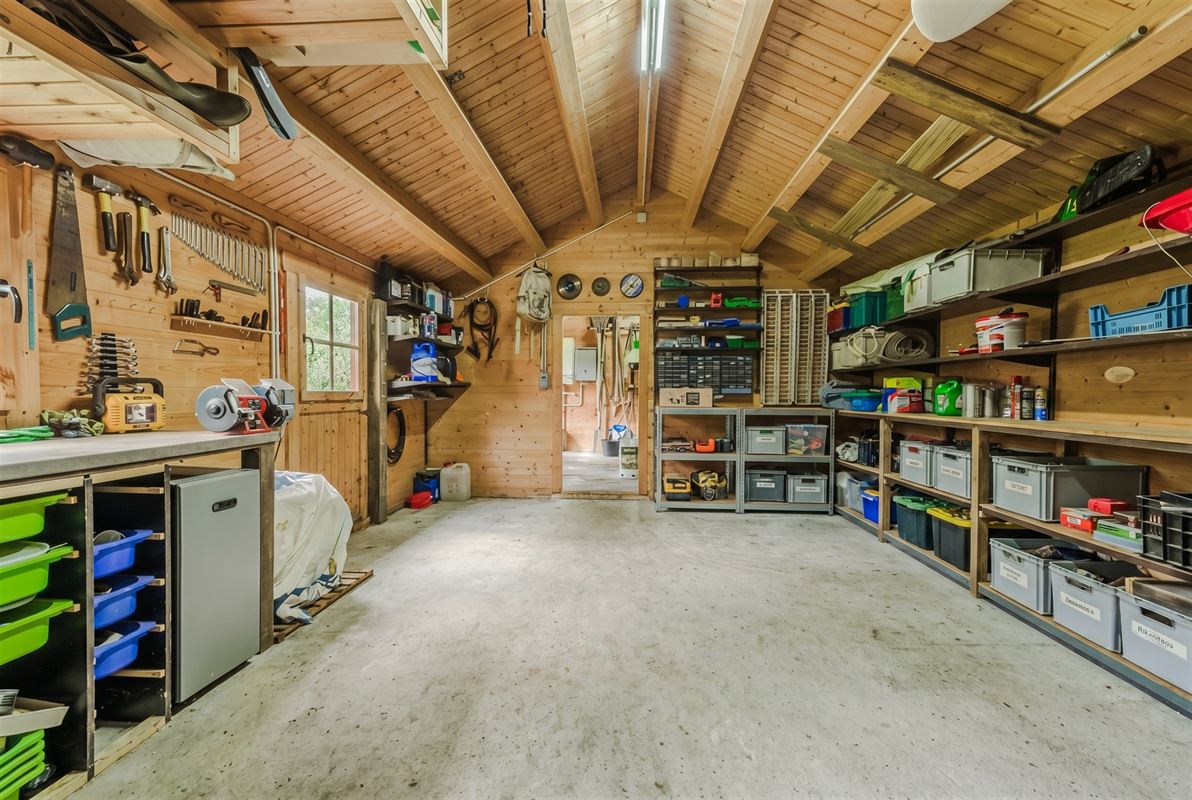 EXCLUSIEF WONEN IN HET GROEN OP 1.806 M² MET EPC A+++