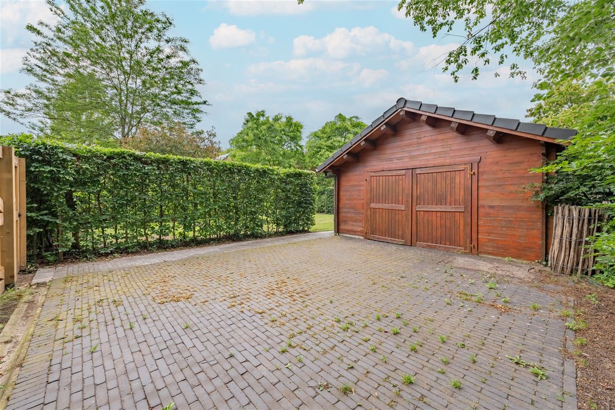 EXCLUSIEF WONEN IN HET GROEN OP 1.806 M² MET EPC A+++