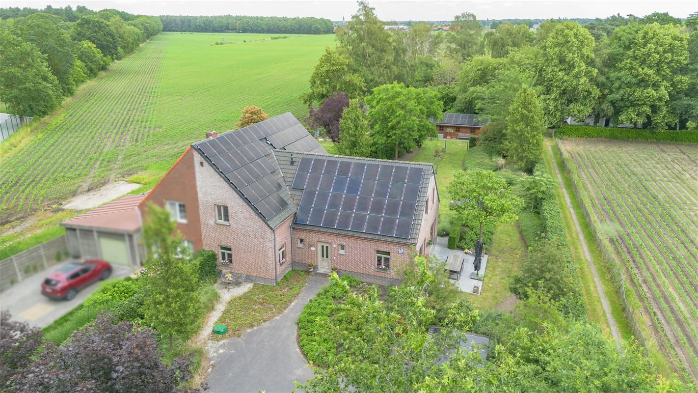 EXCLUSIEF WONEN IN HET GROEN OP 1.806 M² MET EPC A+++