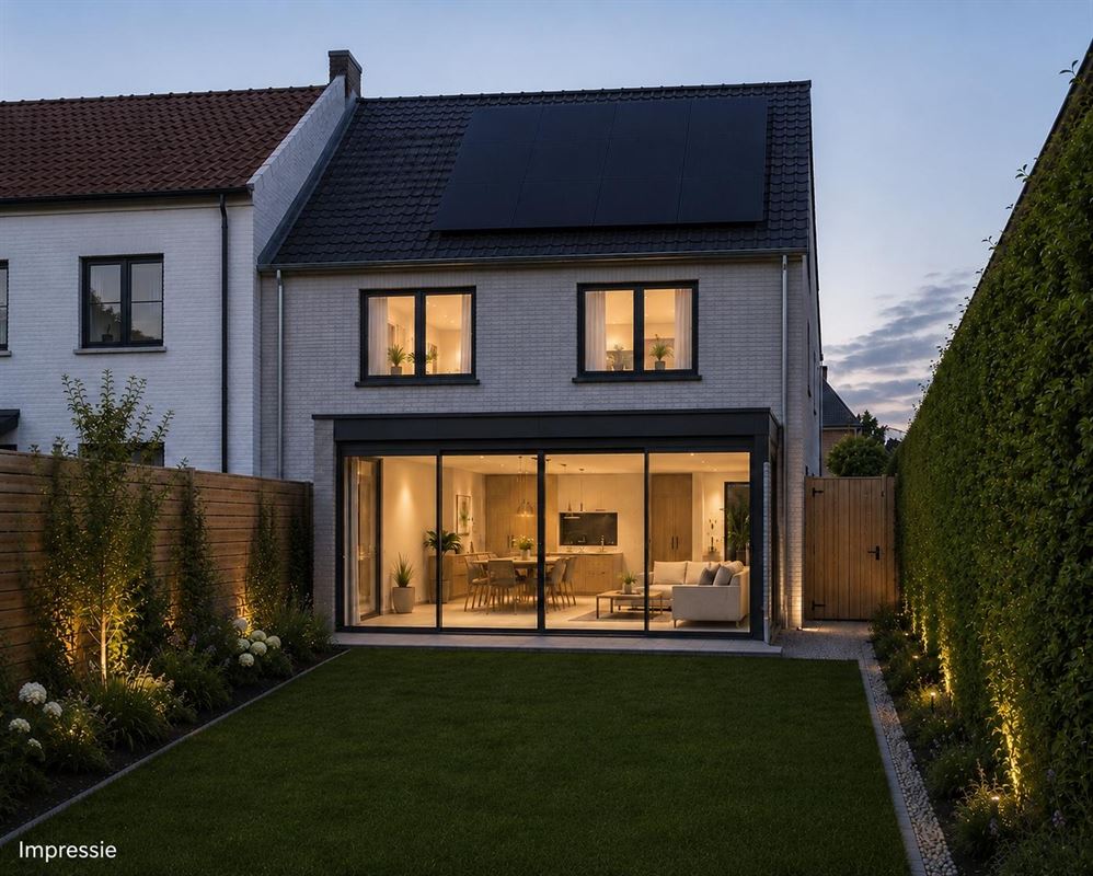 Eigendom met herontwikkelingspotentieel en diepe tuin
