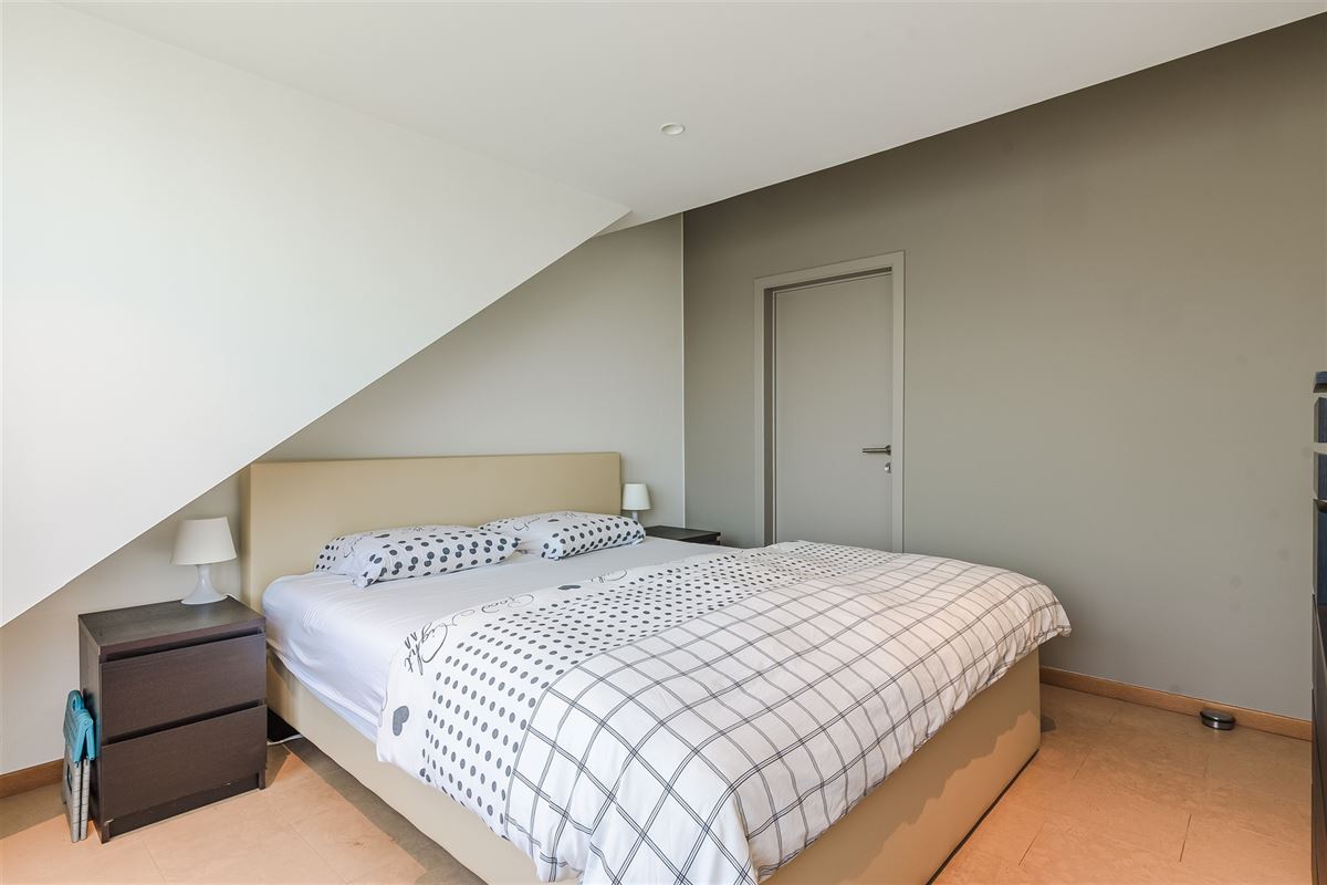 Stijlvolle bel-etagewoning met zonnige tuin