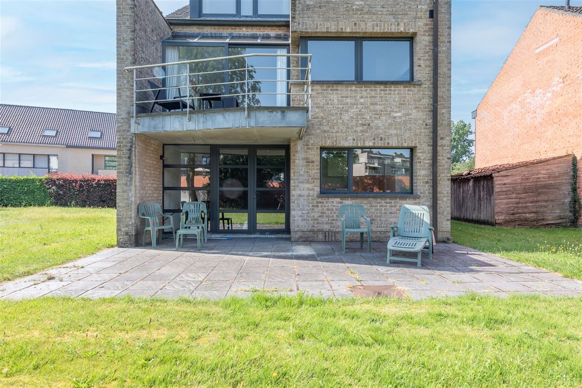 Stijlvolle bel-etagewoning met zonnige tuin