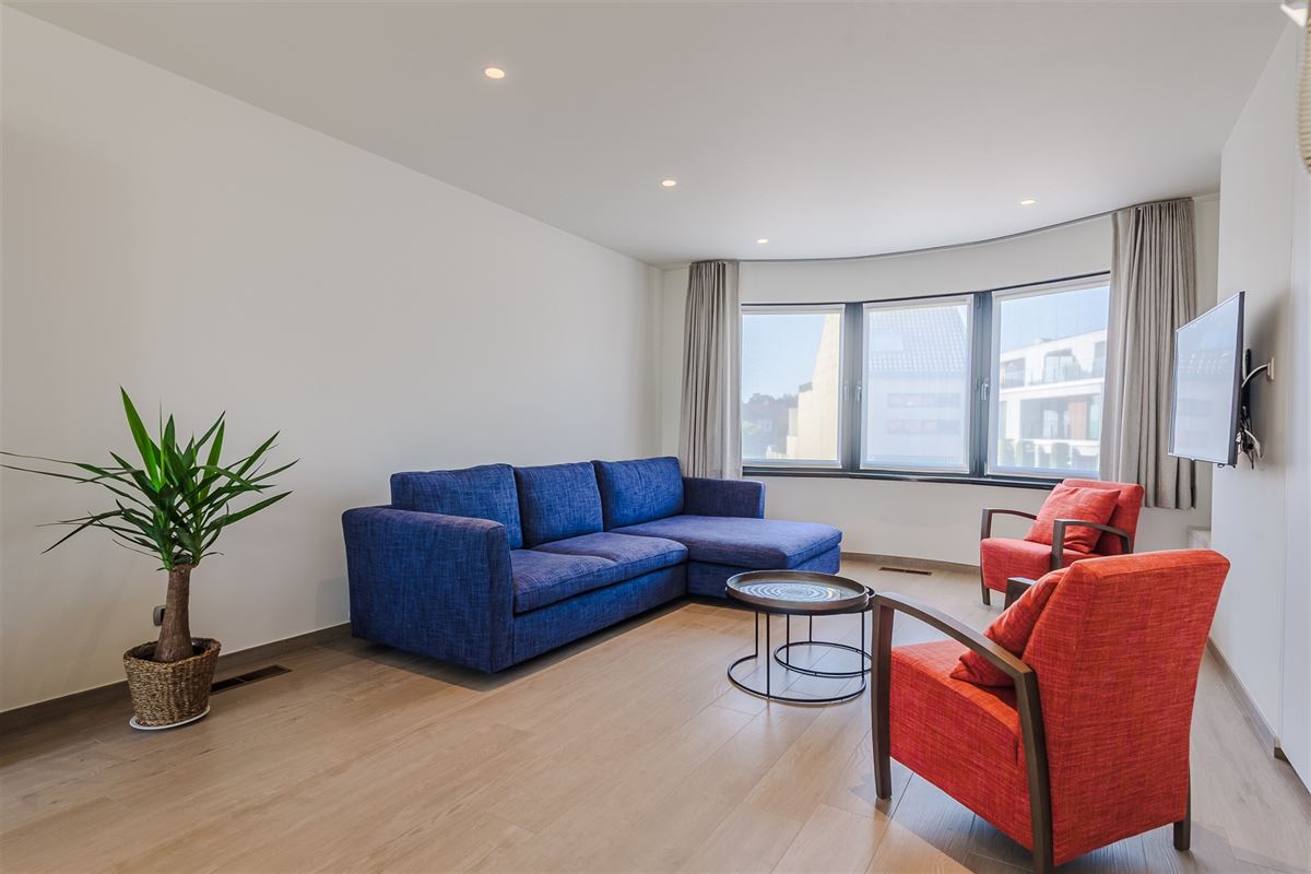 Stijlvolle bel-etagewoning met zonnige tuin