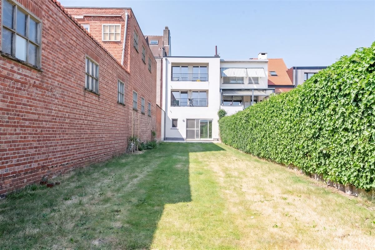 Opbrengsteigendom met 3 verhuurde appartementen