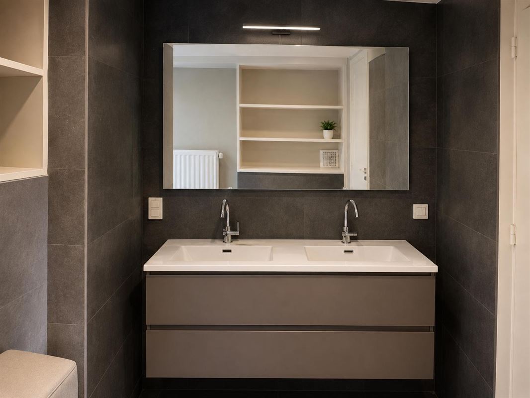 Voor de stadsmus is dit pareltje beschikbaar met 5 kamers