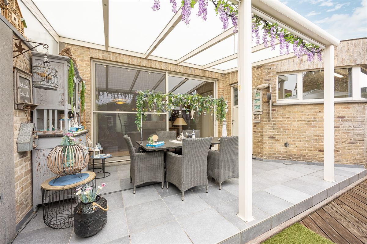 Instapklare woning met 4 slaapkamers en garage